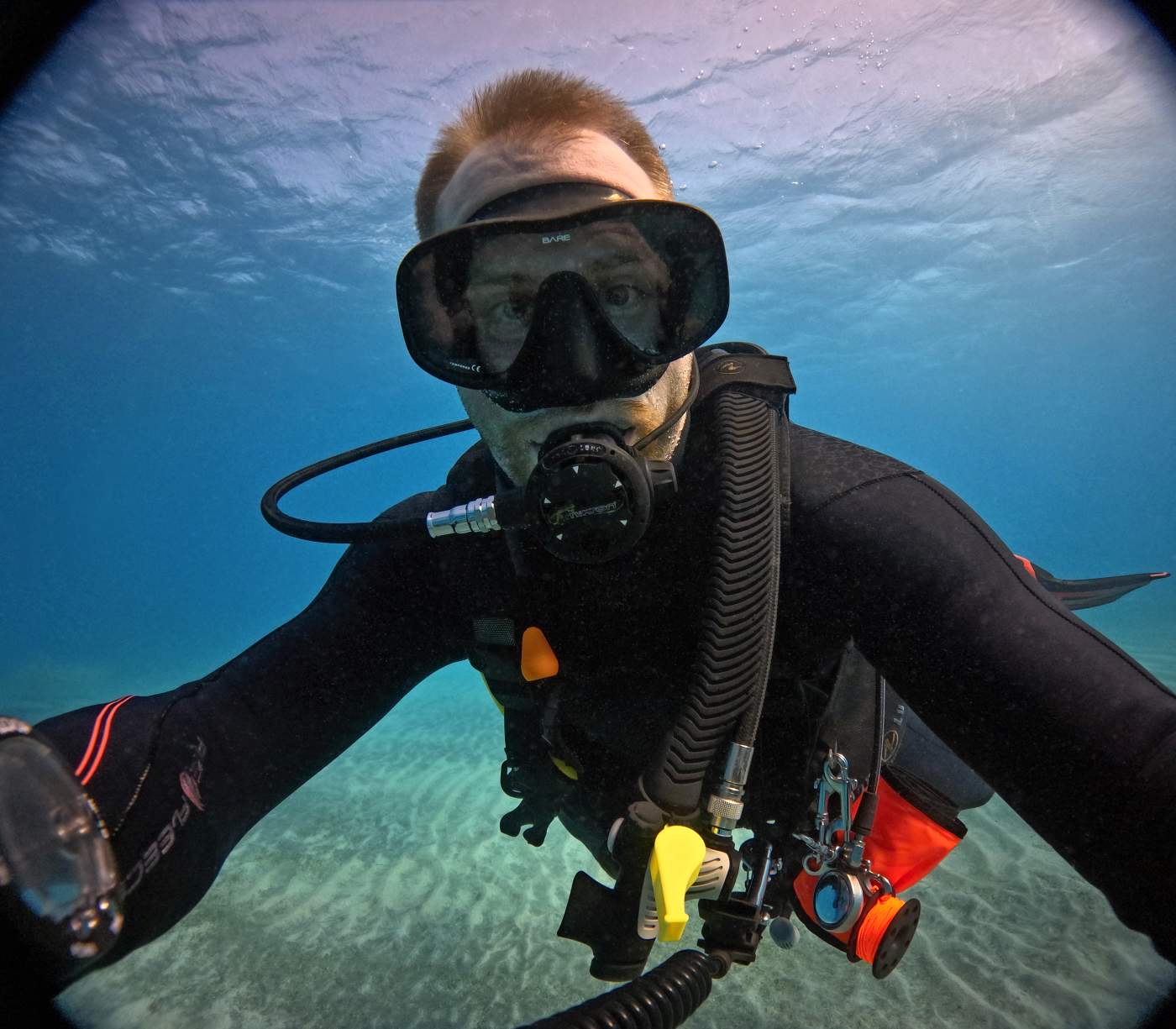Petr, podvodní selfie, Abu Dabbab, Rudé moře