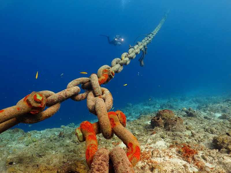 Anchor chain and scuba diver