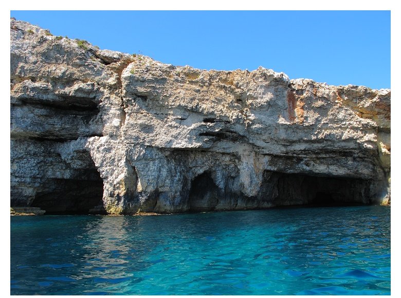Jeskyně na ostrově Comino